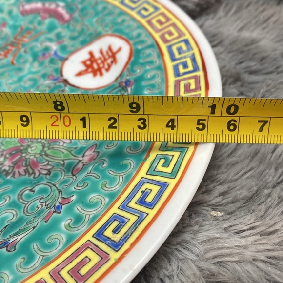 Vintage Chinese Famille
Rose Porcelain Sunflower Plate - Picture 15 of 16